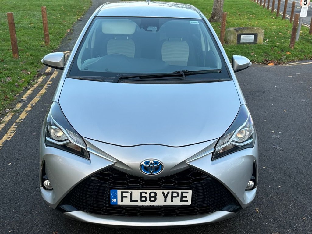 Used Toyota Yaris 2018 for sale - 76784082: Photo 2