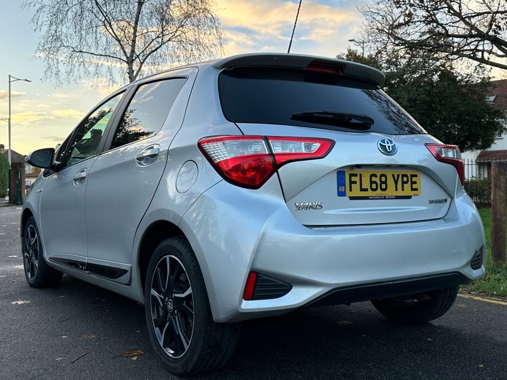 Used Toyota Yaris 2018 for sale - 76784082: Photo 6