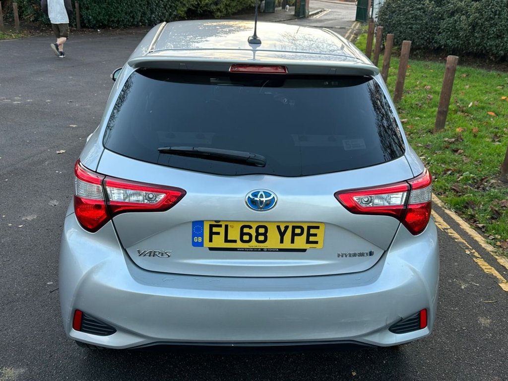 Used Toyota Yaris 2018 for sale - 76784082: Photo 7