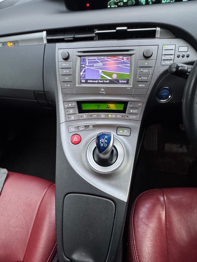 Used Toyota Prius 2014 for sale - 76841383: Photo 27