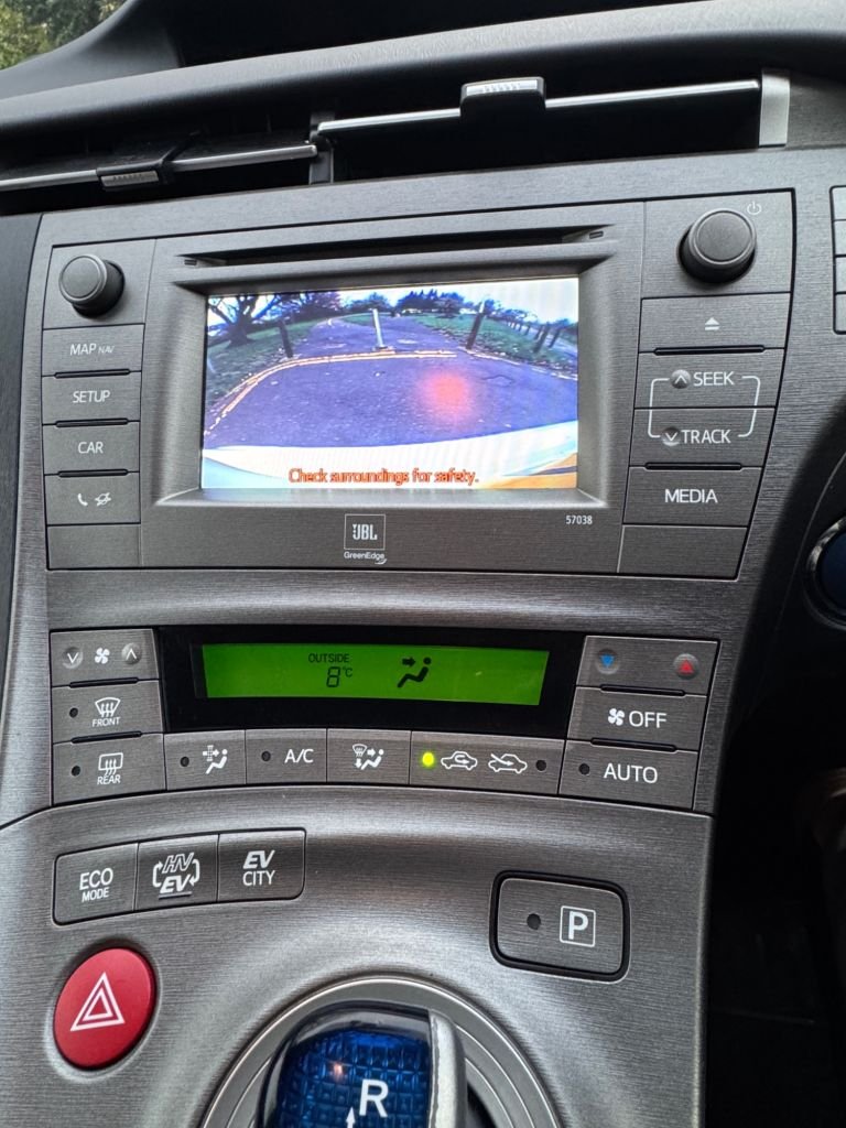 Used Toyota Prius 2014 for sale - 76841383: Photo 32