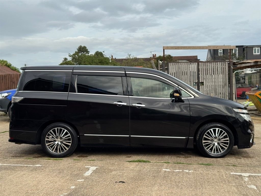 Used Nissan Elgrand 2025 for sale - 77507633: Photo 7