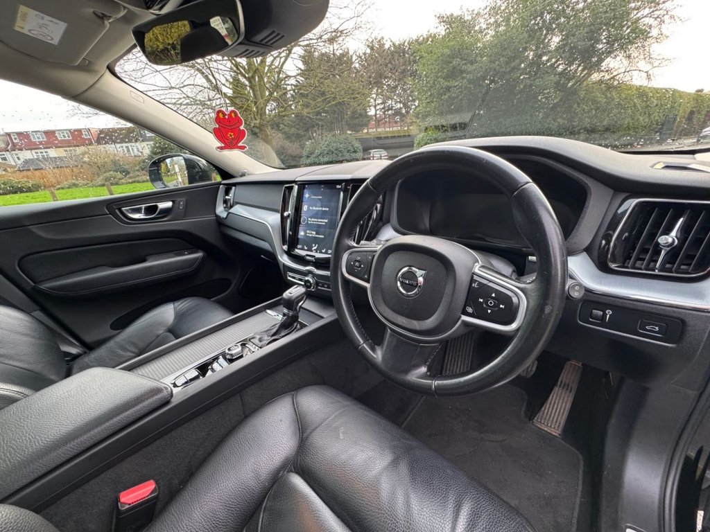 Used Volvo XC60 2018 for sale - 77521201: Photo 10