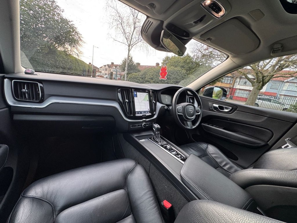 Used Volvo XC60 2018 for sale - 77521201: Photo 15