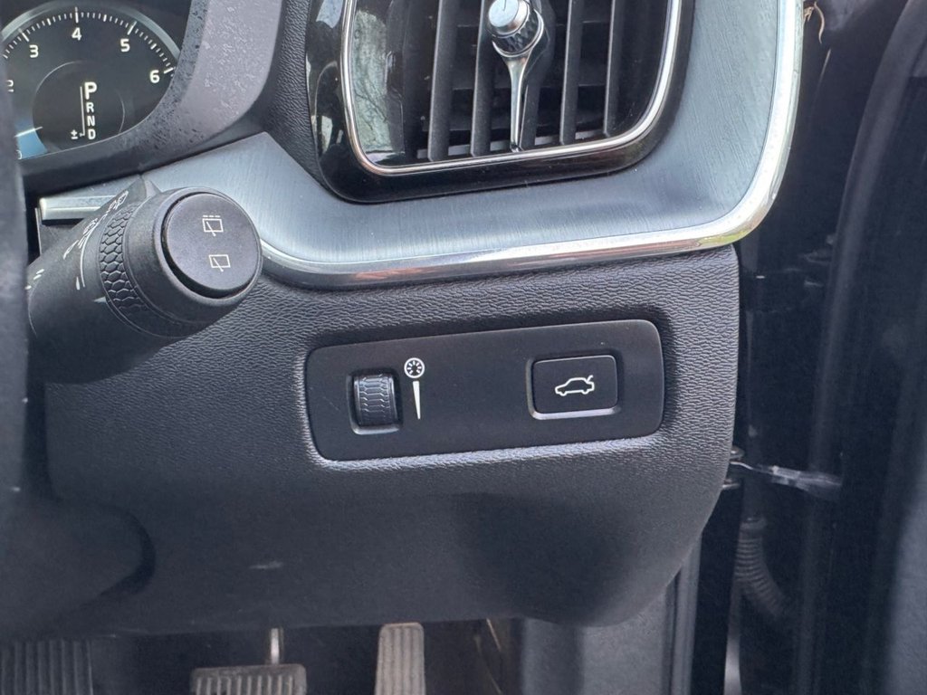 Used Volvo XC60 2018 for sale - 77521201: Photo 22