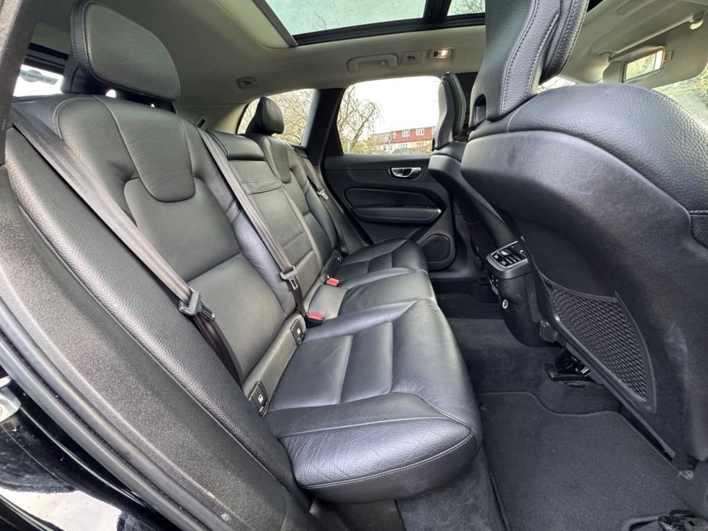 Used Volvo XC60 2018 for sale - 77521201: Photo 24