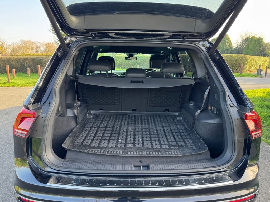 Used Volkswagen Tiguan Allspace 2019 for sale - 77765207: Photo 18