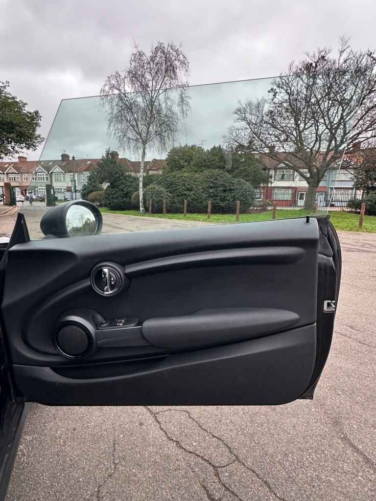 Used MINI Hatch 2015 for sale - 76934559: Photo 12