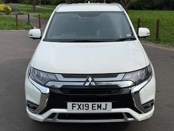 Used Mitsubishi Outlander 2019 for sale - 75830633: Photo