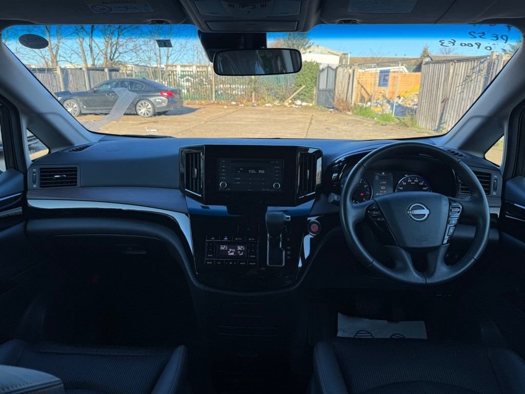 Used Nissan Elgrand 2023 for sale - 77464017: Photo 20