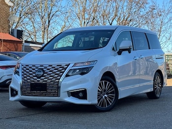 Used Nissan Elgrand 2023 for sale - 77464017: Photo