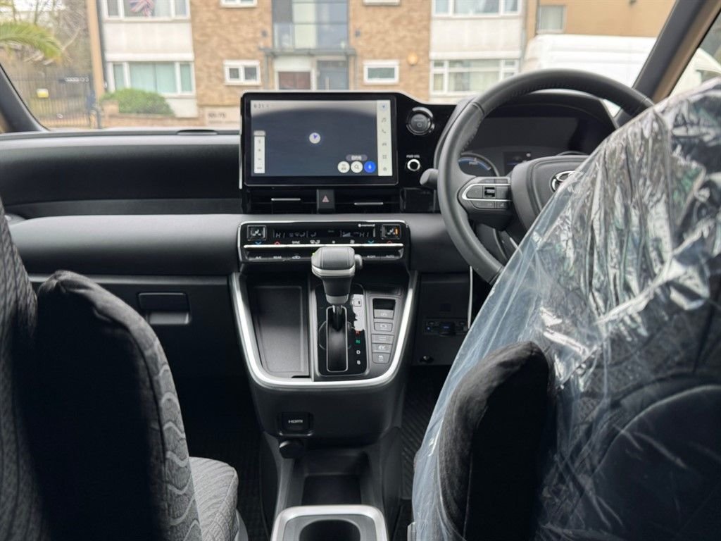 Used Toyota Voxy 2025 for sale - 77748848: Photo 33