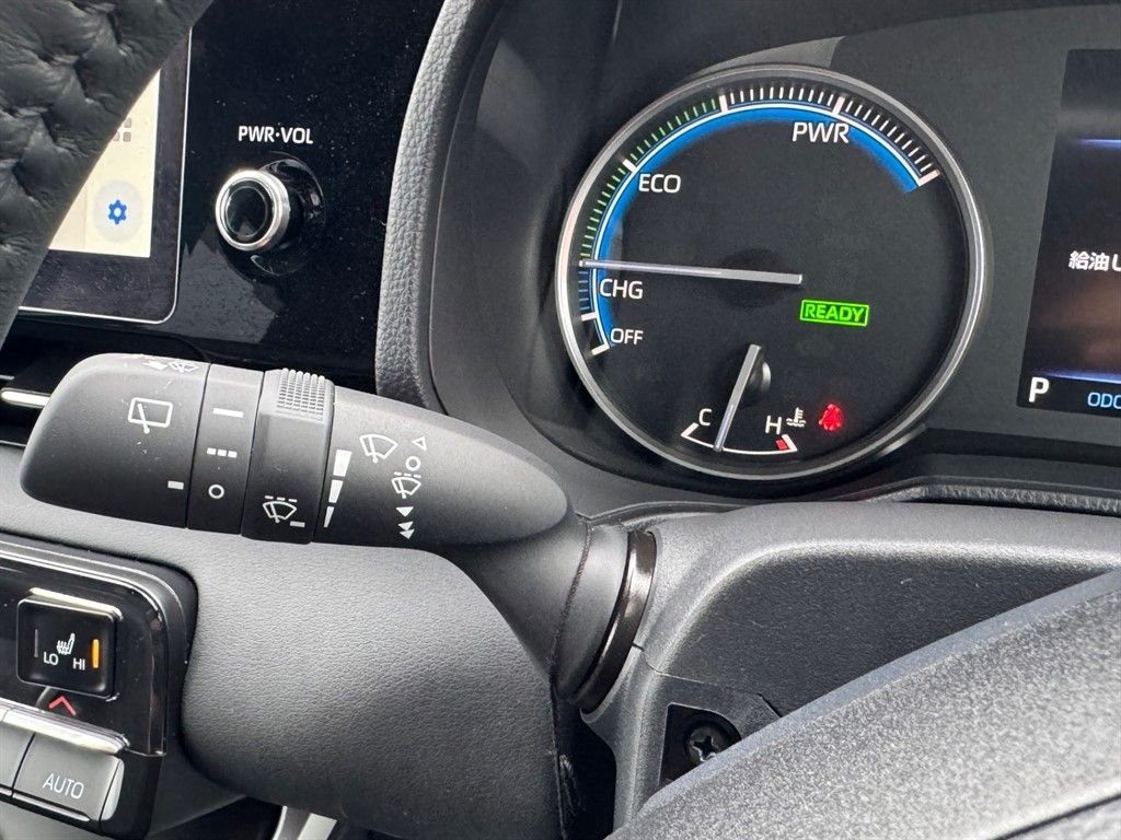 Used Toyota Voxy 2025 for sale - 77748848: Photo 37