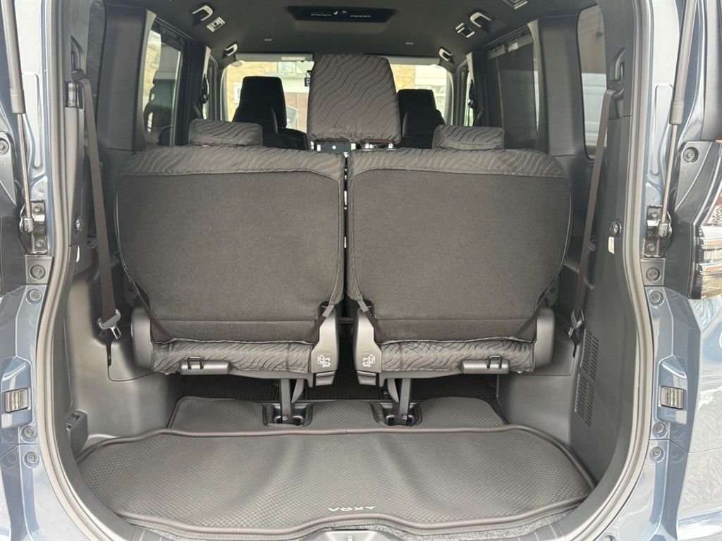 Used Toyota Voxy 2025 for sale - 77748848: Photo 40