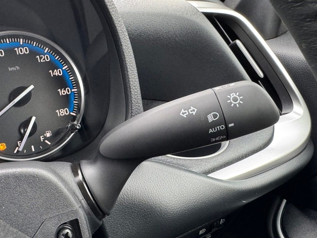 Used Toyota Voxy 2025 for sale - 77748848: Photo 50