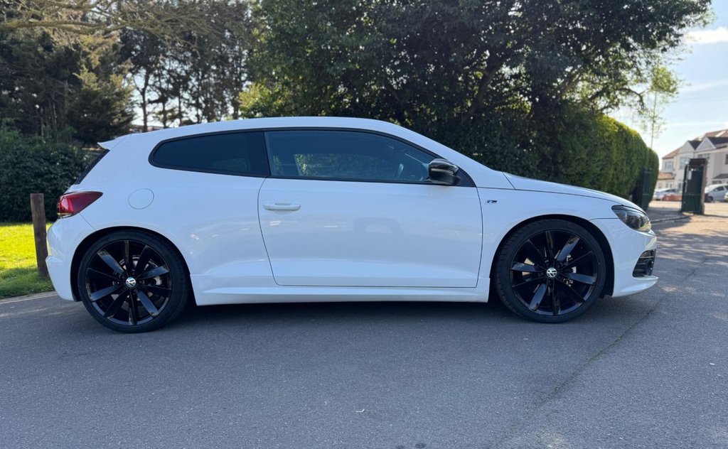 Used Volkswagen Scirocco 2014 for sale - 78110967: Photo 9