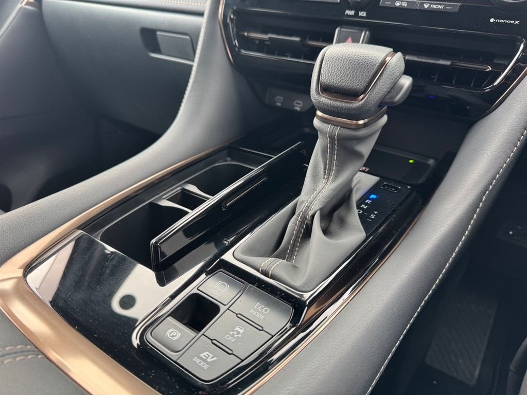 Used Toyota Alphard 2024 for sale - 77437290: Photo 10