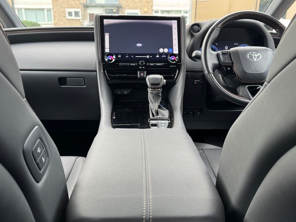 Used Toyota Alphard 2024 for sale - 77437290: Photo 36