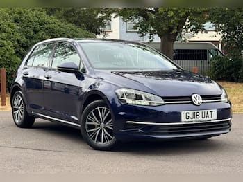 Used Volkswagen Golf 2018 for sale - 79708975: Photo