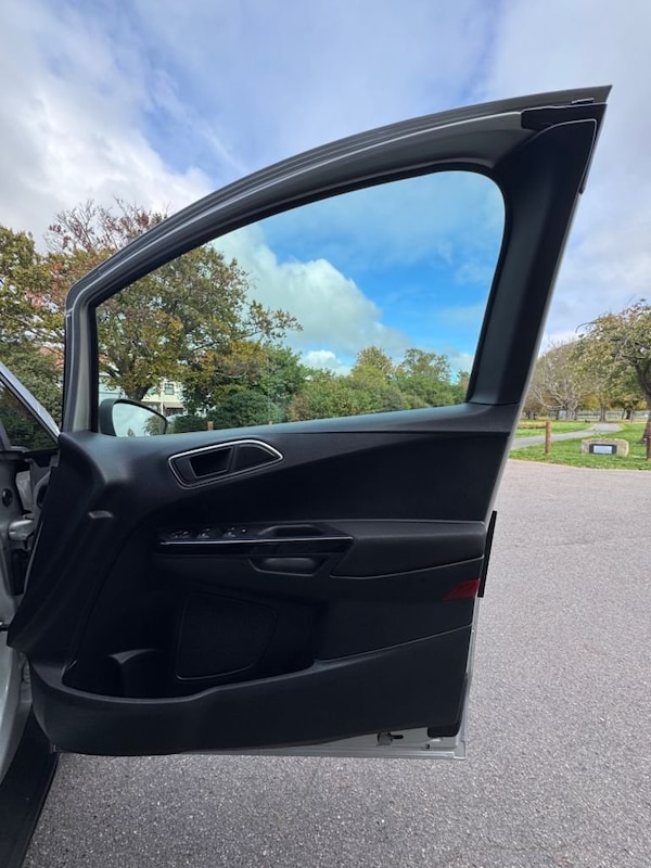 Used Ford B-MAX 2017 for sale - 76256509: Photo 14