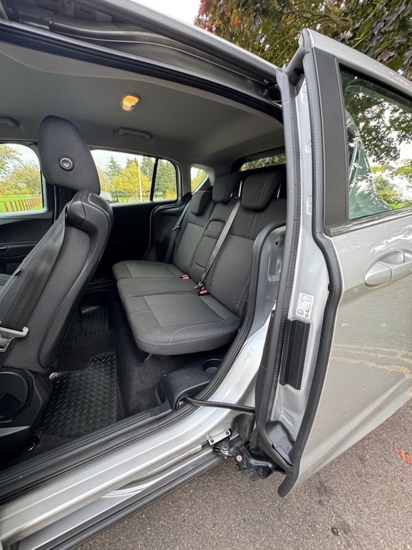 Used Ford B-MAX 2017 for sale - 76256509: Photo 18