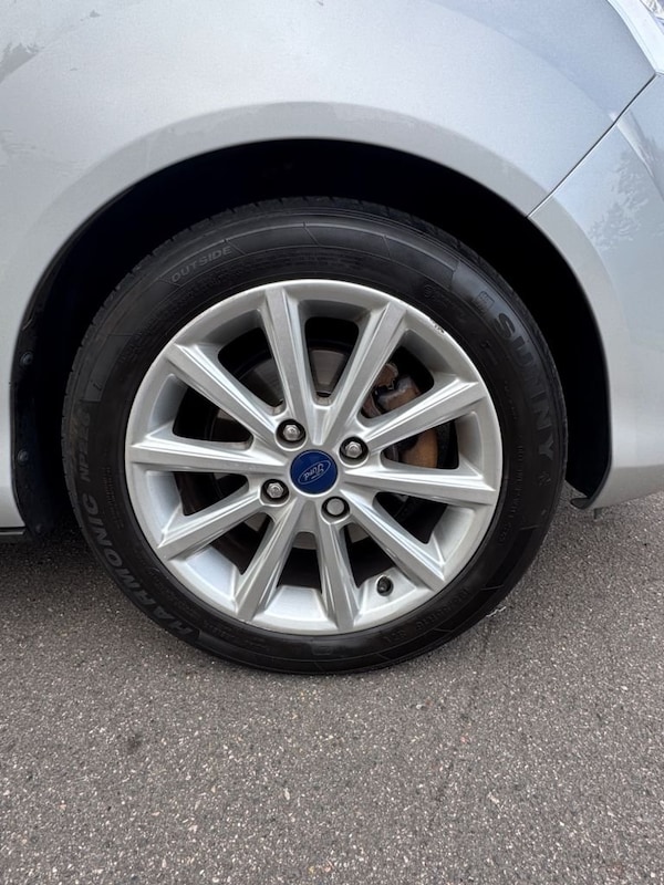 Used Ford B-MAX 2017 for sale - 76256509: Photo 21
