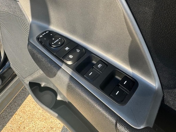 Used Kia Niro 2021 for sale - 74916753: Photo 25