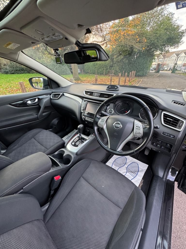 Used Nissan Qashqai 2017 for sale - 76570465: Photo 12