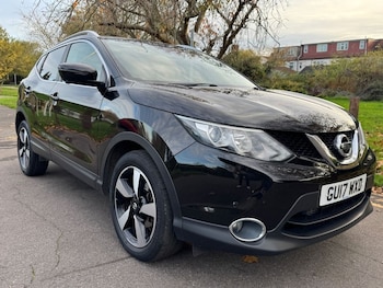 Used Nissan Qashqai 2017 for sale - 76570465: Photo