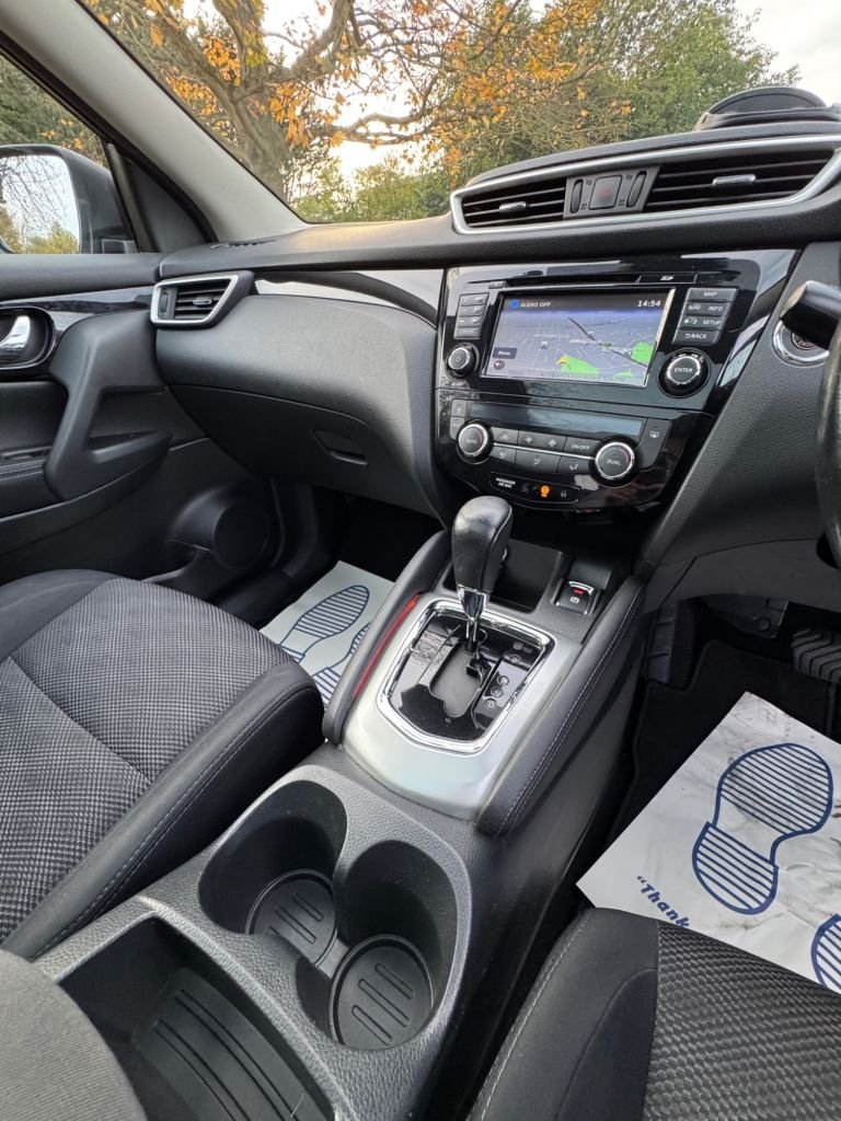 Used Nissan Qashqai 2017 for sale - 76570465: Photo 28