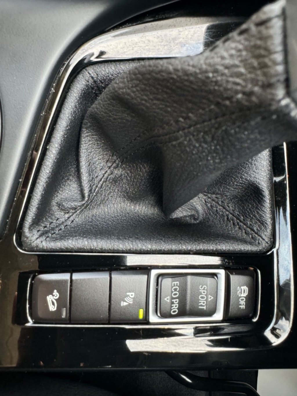 Vehicle 33