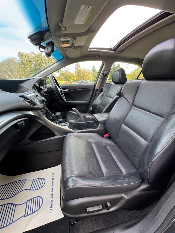 Used Honda Accord 2012 for sale - 76256522: Photo 15