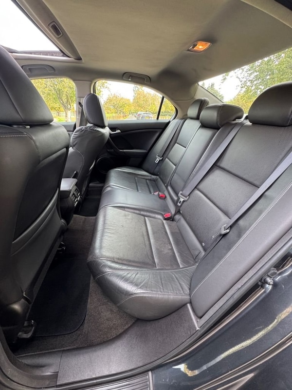 Used Honda Accord 2012 for sale - 76256522: Photo 17