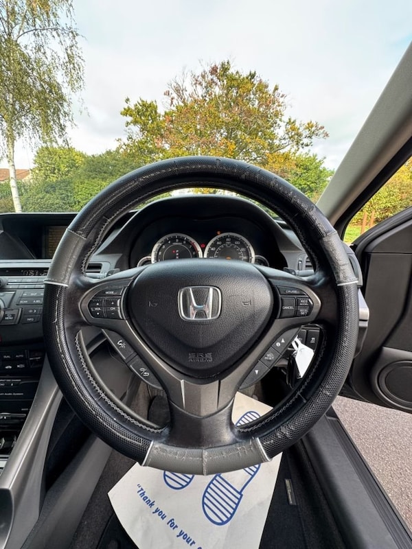 Used Honda Accord 2012 for sale - 76256522: Photo 25