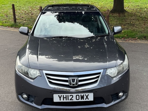 Used Honda Accord 2012 for sale - 76256522: Photo 2