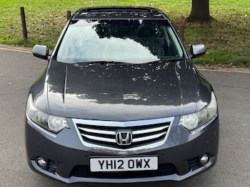 Used Honda Accord 2012 for sale - 76256522: Photo 2