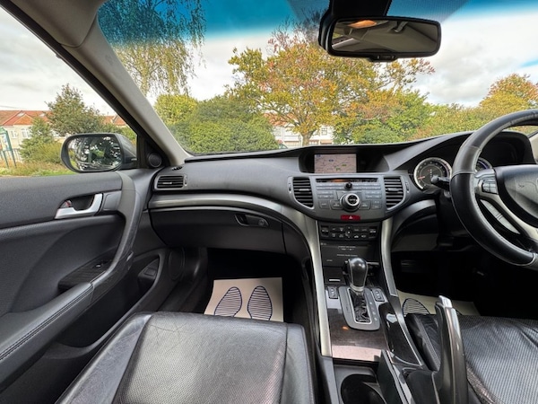 Used Honda Accord 2012 for sale - 76256522: Photo 32