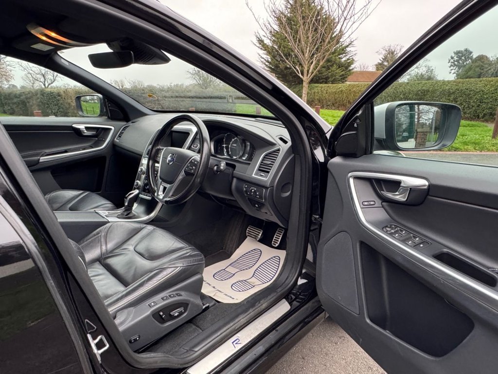 Used Volvo XC60 2015 for sale - 77792239: Photo 17