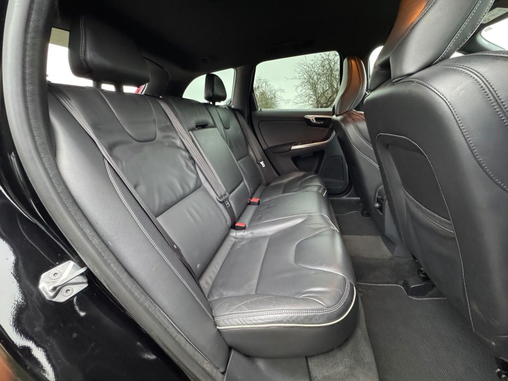 Used Volvo XC60 2015 for sale - 77792239: Photo 33