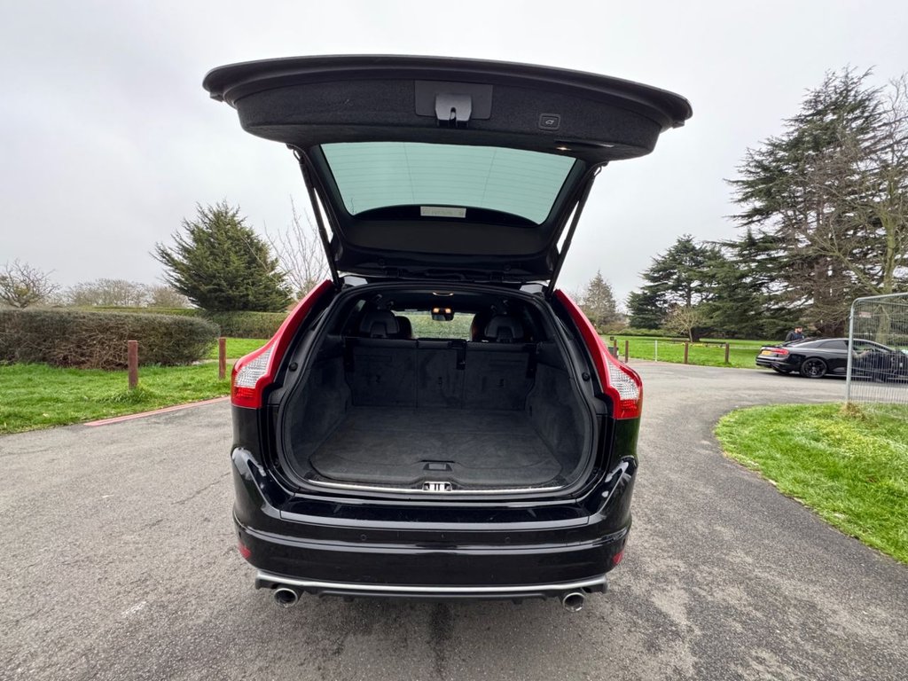 Used Volvo XC60 2015 for sale - 77792239: Photo 34