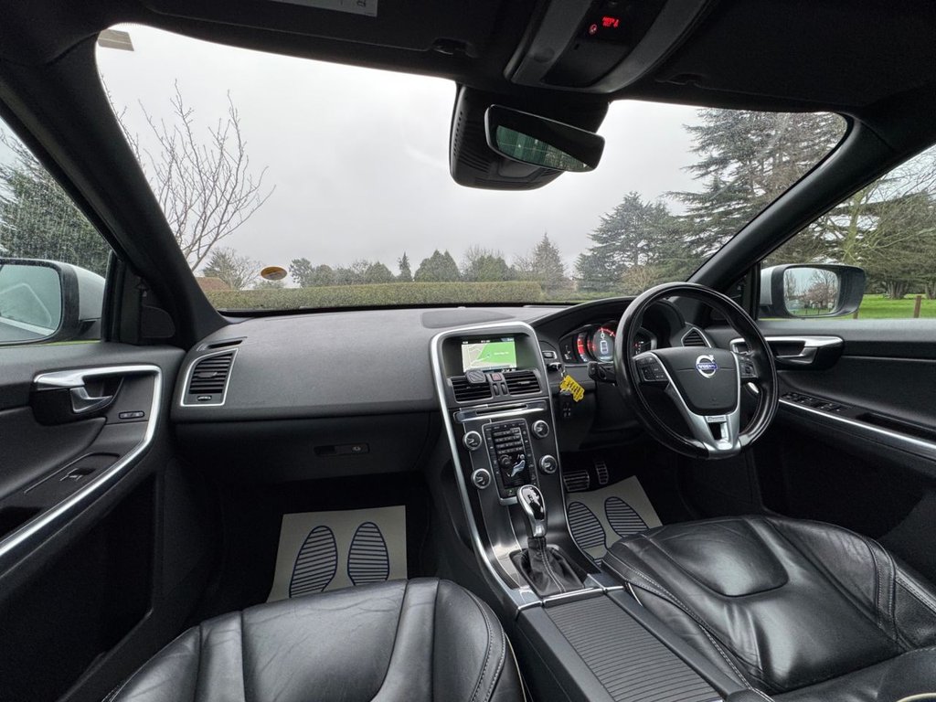 Used Volvo XC60 2015 for sale - 77792239: Photo 45