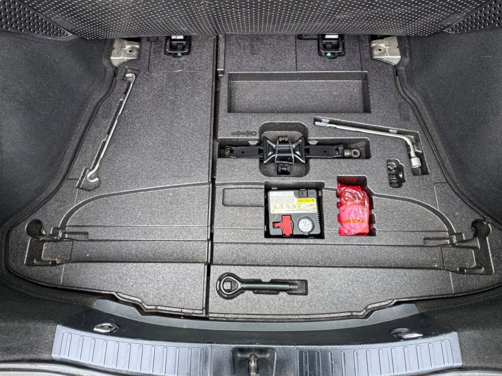 Used Toyota Prius 2017 for sale - 77991479: Photo 11