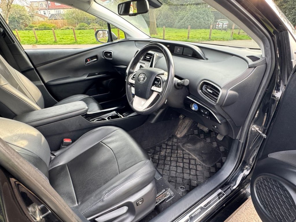 Used Toyota Prius 2017 for sale - 77991479: Photo 12