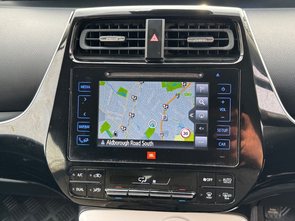 Used Toyota Prius 2017 for sale - 77991479: Photo 24