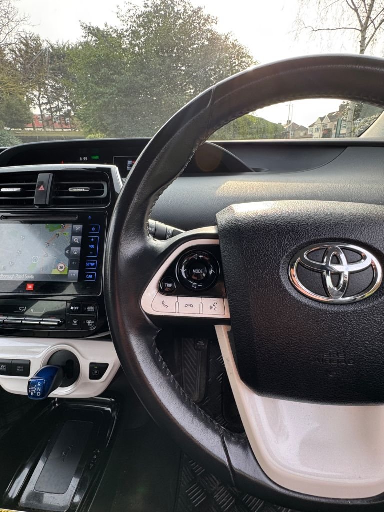 Used Toyota Prius 2017 for sale - 77991479: Photo 26