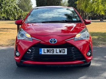 Used Toyota Yaris 2019 for sale - 79323048: Photo
