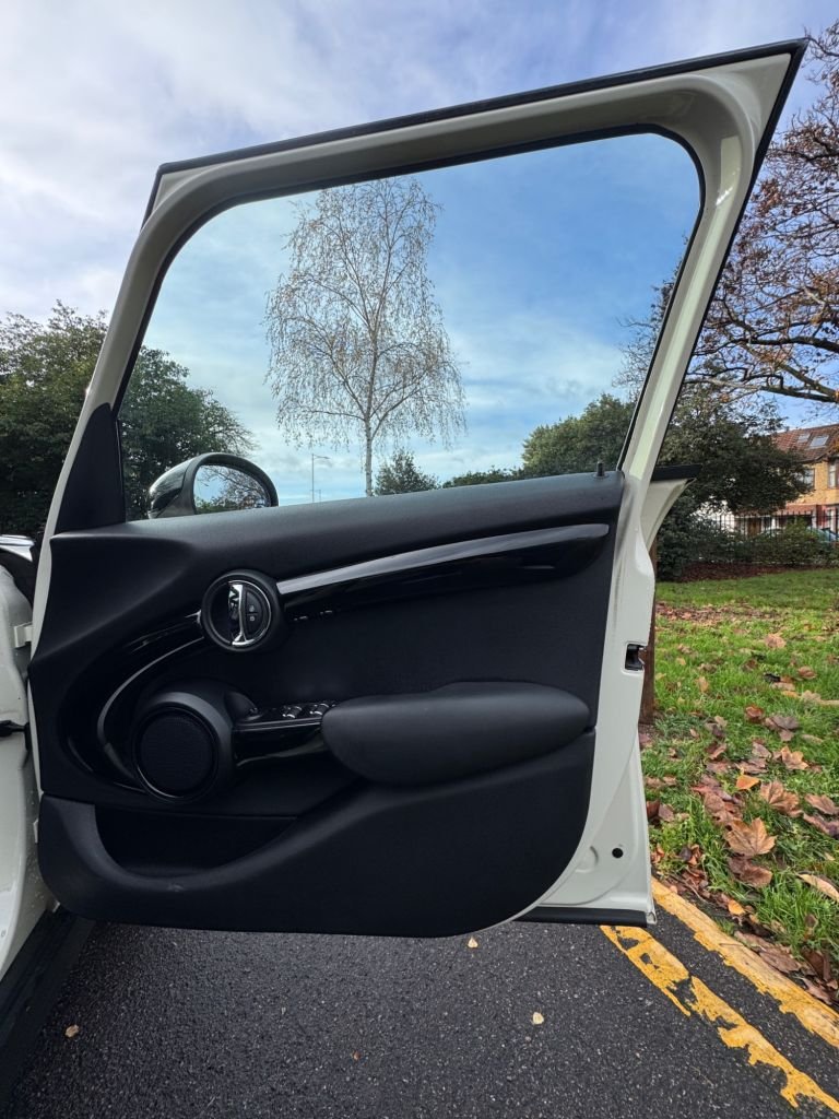 Used MINI Hatch 2017 for sale - 76632361: Photo 14