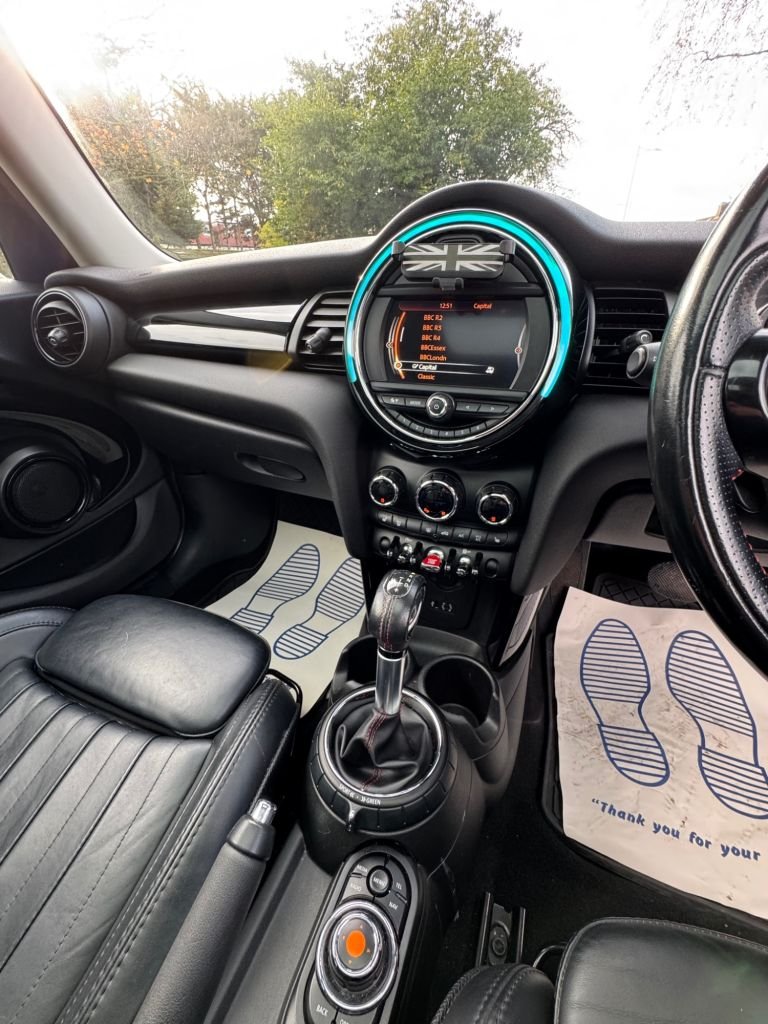 Used MINI Hatch 2017 for sale - 76632361: Photo 28