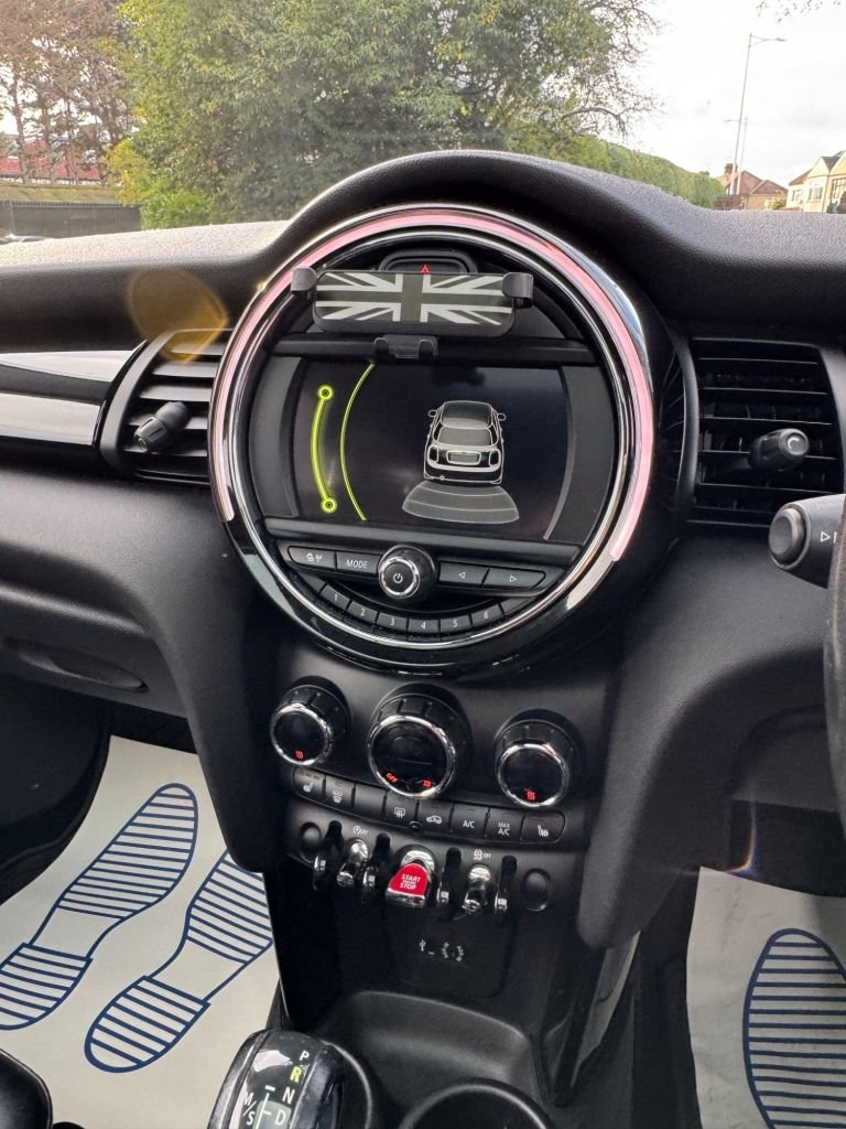 Used MINI Hatch 2017 for sale - 76632361: Photo 29