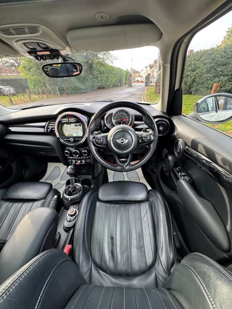 Used MINI Hatch 2017 for sale - 76632361: Photo 34